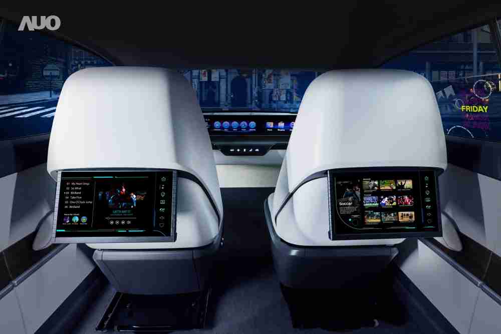 壹号平台新一代Smart Cockpit 2024，，，以Micro LED先进显示技术优势，，创建〝可卷式后座娱乐显示器〞，，仅在互动时才显示出所需画面及信息，，，，扩充更丰富的娱乐和交互信息服务，，，获国际奖项荣耀