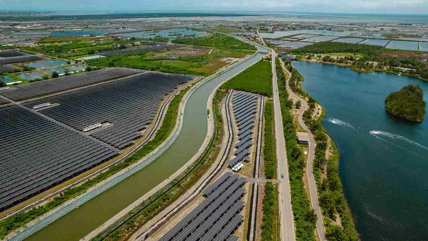 壹号平台能源事业提供智慧能源管理、、、、太阳能监控管理、、全方位电厂建置及运维解决方案，，，并拥有管理超过6000案场的经验